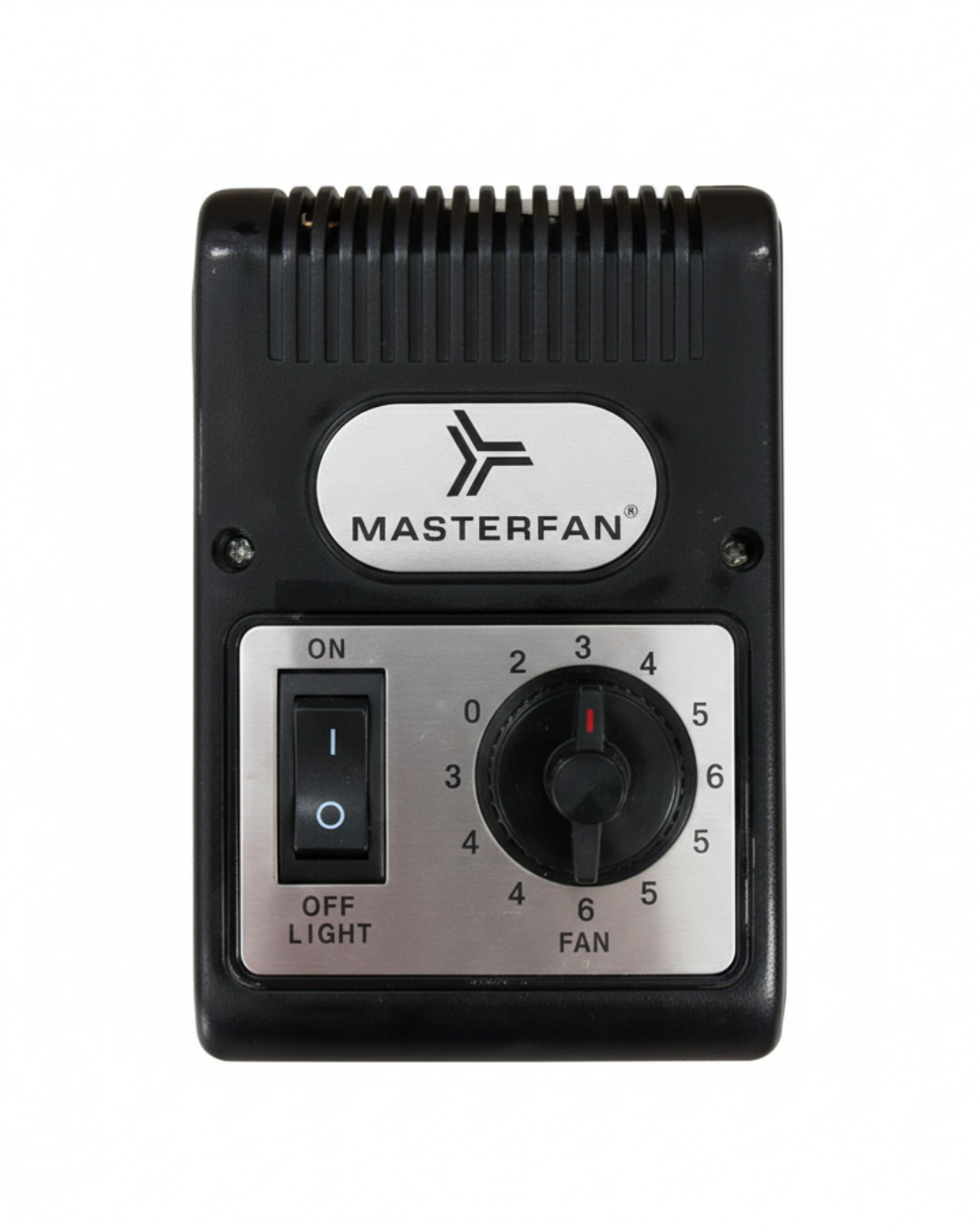 Ventilador de Techo Icarus 56" 3 Aspas con Luz Base E26 5 Velocidades 75W Negro - MASTERFAN