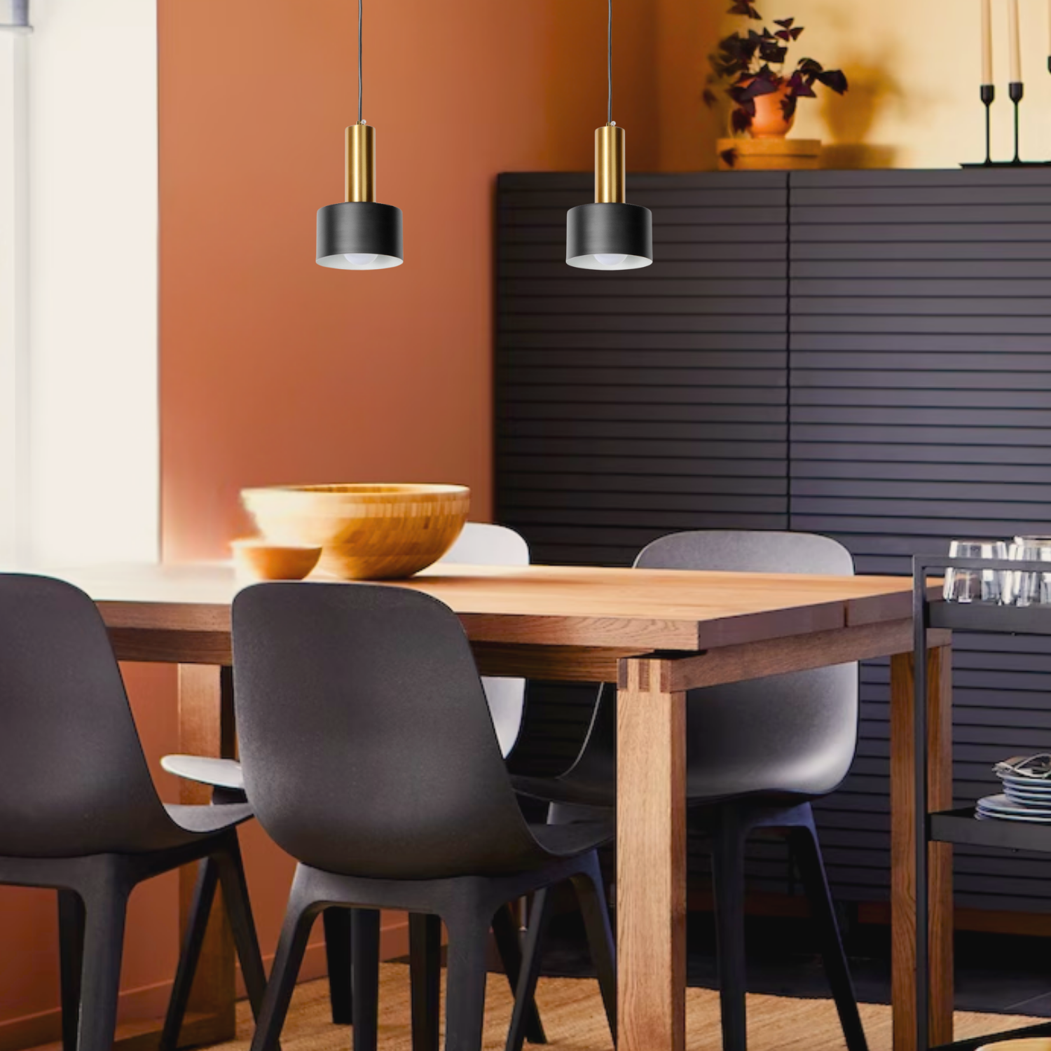 Lámpara Colgante Negro con Interior Dorado  1XE27 - MAXXI