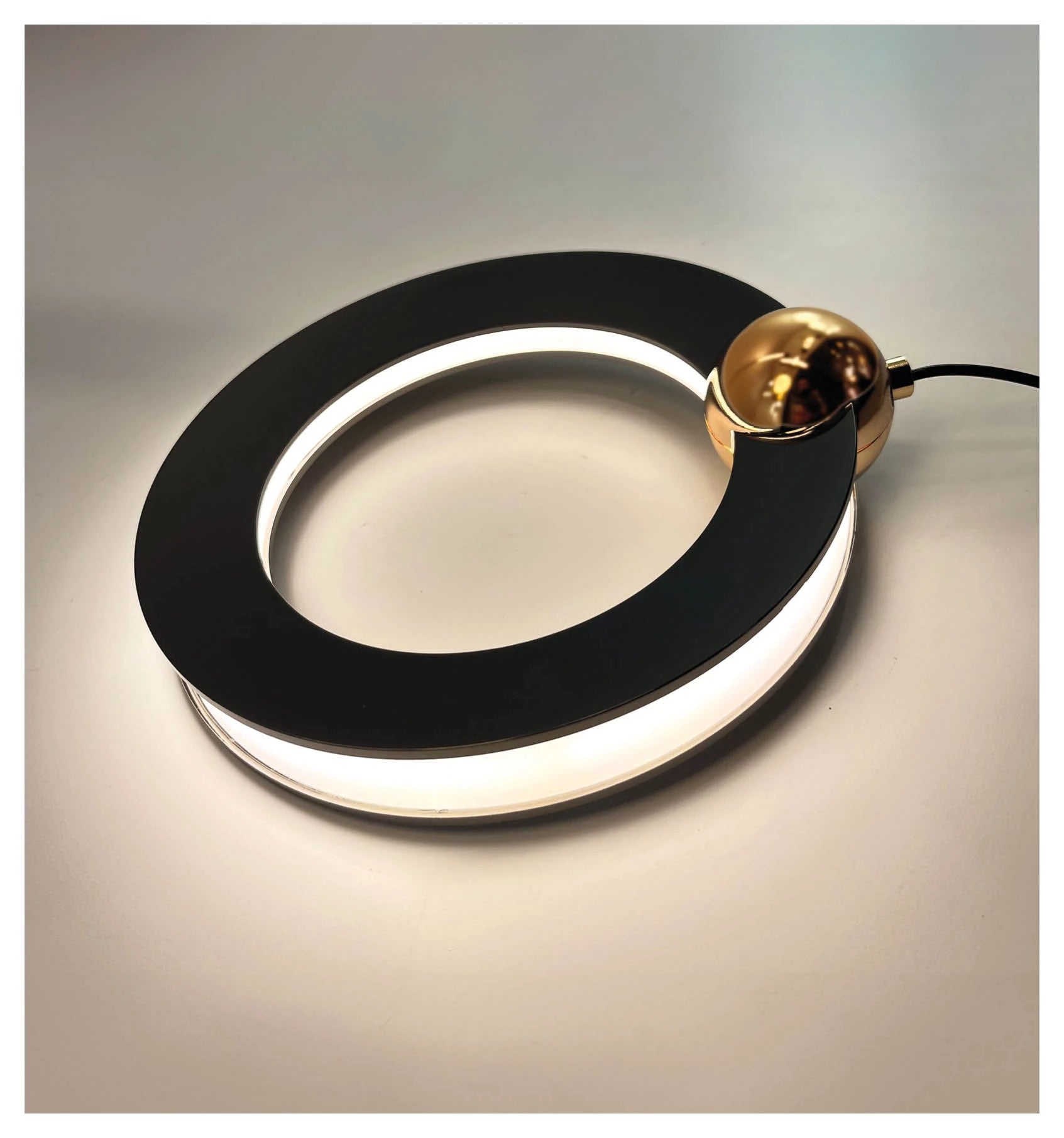 Lámpara Colgante LED 54W PERLE  9 Luces Dimeable 3000K/4000K/6000K  Control Remoto- STRATTO 2G