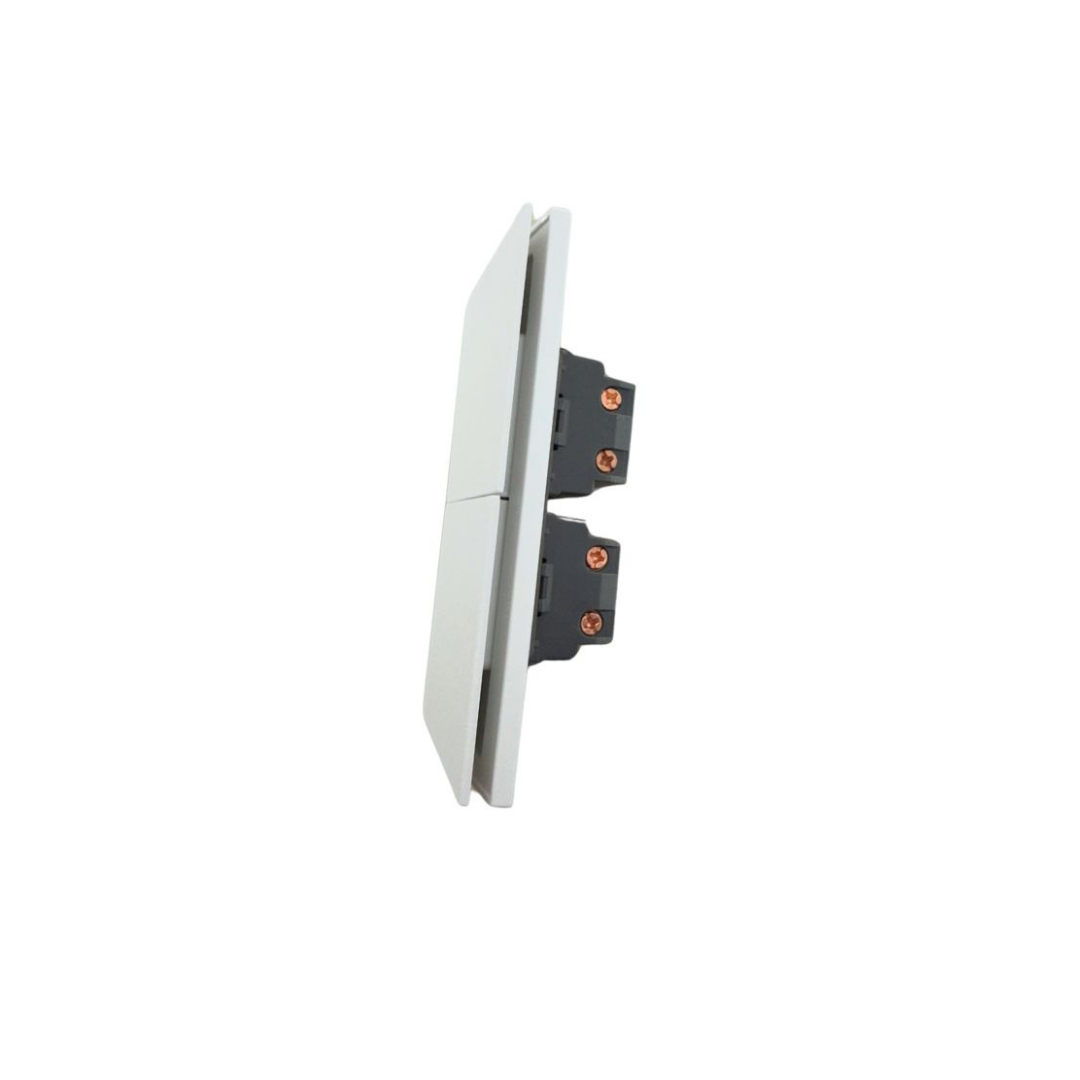 Placa Luxury APL-702 con 2 Interruptores de 3 Vías | Color Blanco Skin Feel | 127–250V 15A | Diseño Sofisticado y Funcional – LUXURY ARTLITE