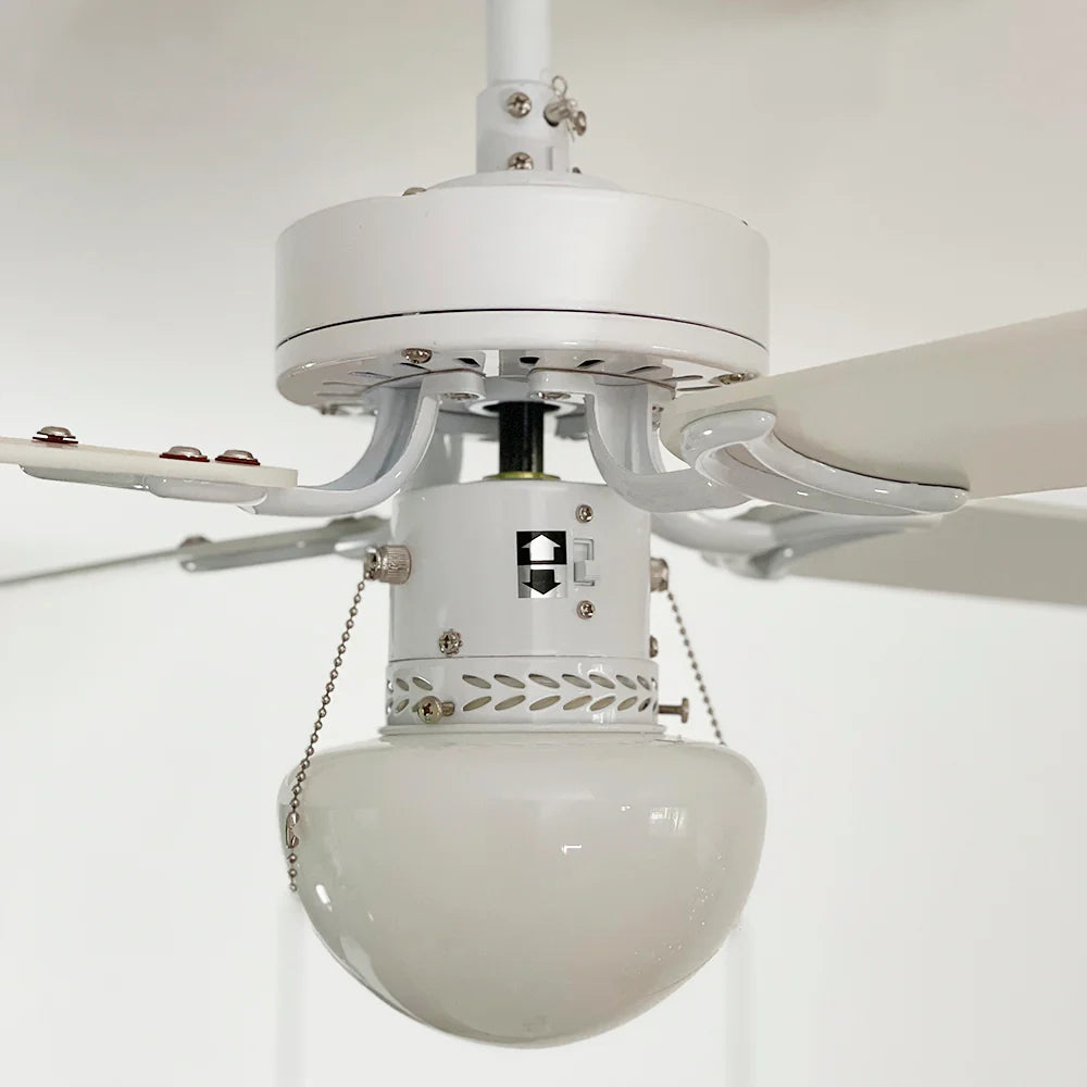 Ventilador de Techo Condesa 42” Blanco con Luz, 4 Aspas Reversibles Maple/Blanco – Masterfan