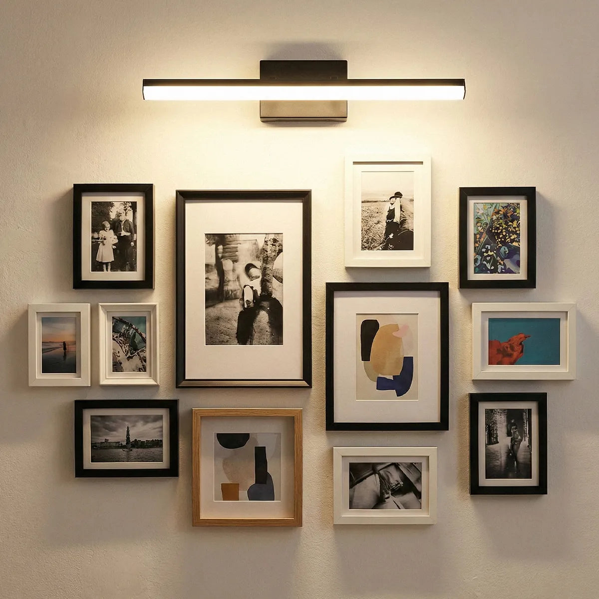 Lámpara LED de Muro Tipo Barra para Baño o Espejo Color Negro - CALUX