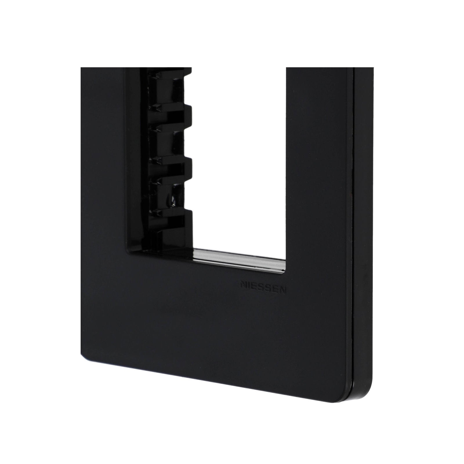 Placa 3 Módulos Negro Soft Chasis Negro – Unno Estévez
