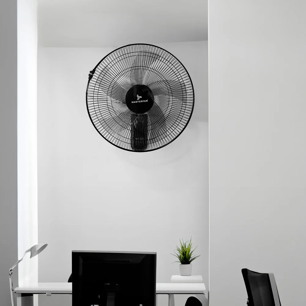 Ventilador de Pared Muro 18" Negro con Control Remoto, Oscilación 180° y 3 Velocidades – Masterfan