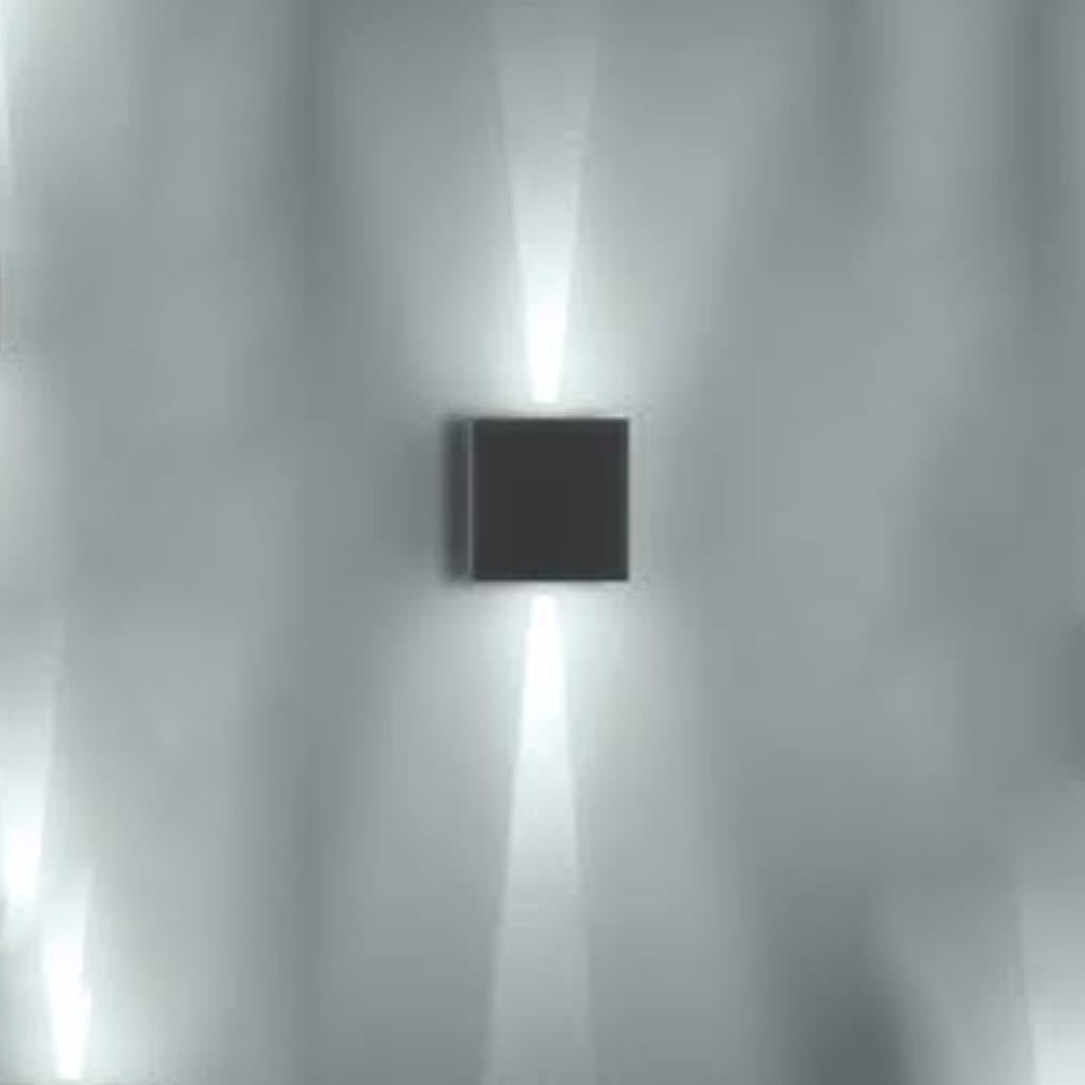 Lámpara de Pared Arbotante LED 4W Luz Cálida Policarbonato Negro - Ilumileds